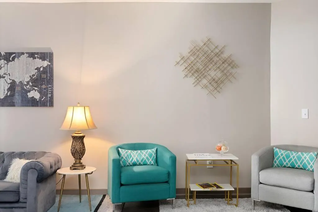 公寓 Dt Charm Apt With Pool,Gym,Wine,Wkspace, Free Parking 夏洛特 美国